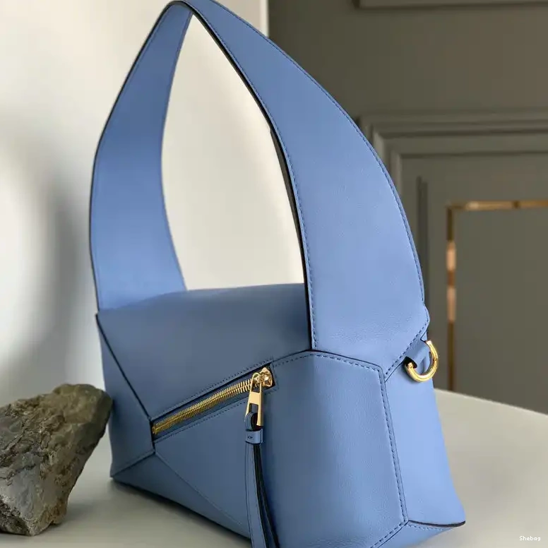 2209SW0006 Loewe Bag 0602